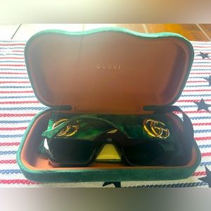 women’s 100% authentic Gucci logo GG0956S sunglasses